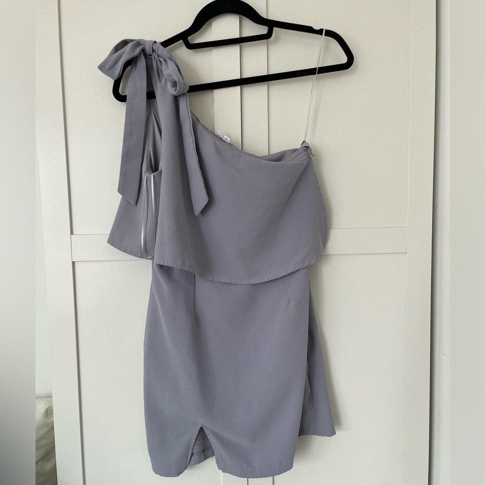 Superdown One Shoulder blueish/gray dress